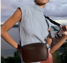 Load image into Gallery viewer, Plunder Bag With Webbed Strap - Cocoa
