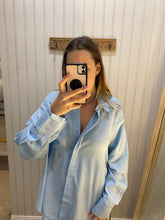 Load image into Gallery viewer, Breeze Blouse
