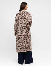 Load image into Gallery viewer, LEOPARD OVERSIZED LONGLINE KNIT CARDIGAN
