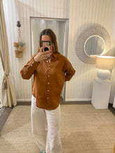Load image into Gallery viewer, Millie Shirt – Amber
