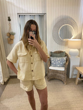 Load image into Gallery viewer, Cream Denim Short Set
