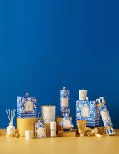 Load image into Gallery viewer, TWILIGHT MUSK HANGING BAUBLE CANDLE 50G
