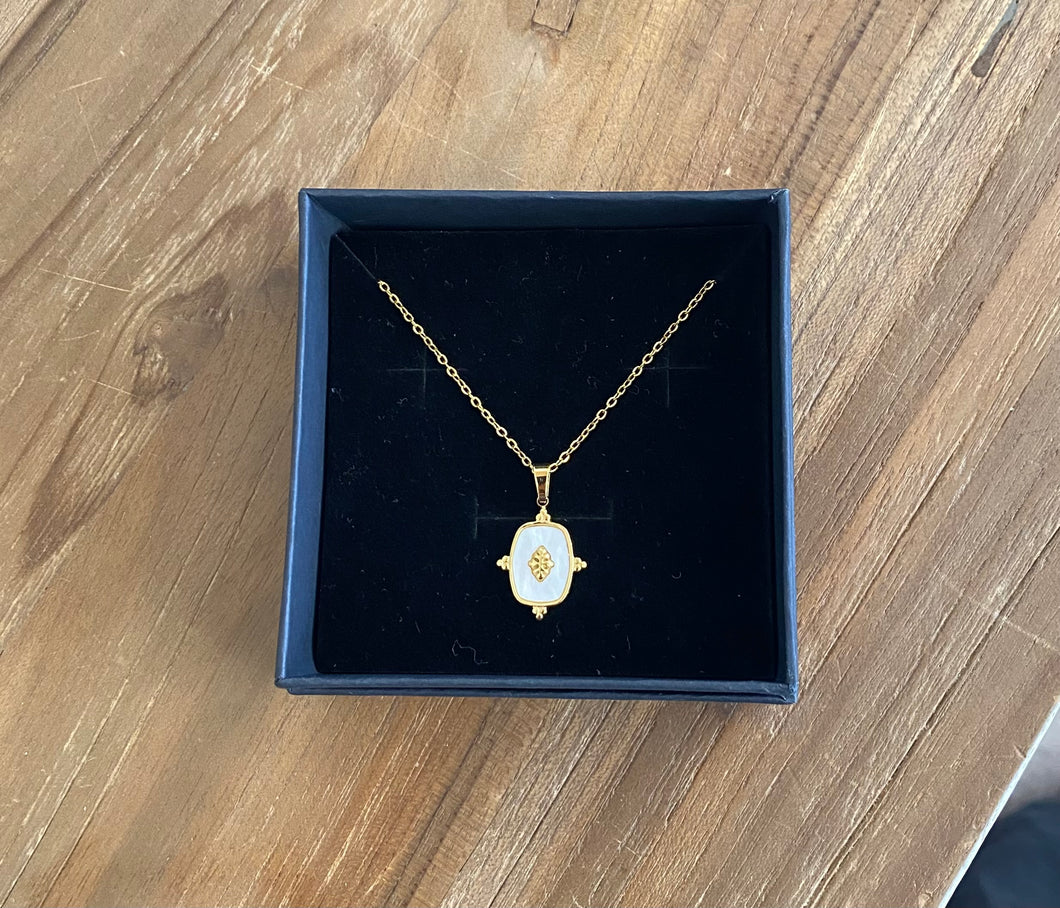 Elegant 18k Gold Plated Rectangle Tile Necklace – Mother of Pearl Detail