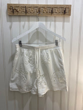 Load image into Gallery viewer, Solea White Cotton Embroidery Shorts
