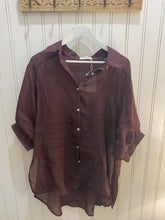 Load image into Gallery viewer, Worthier Linen Button-Up Shirt – Chocolate
