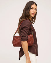 Load image into Gallery viewer, Basque Midi Bag Amber
