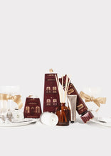 Load image into Gallery viewer, Christmas Pud Candle
