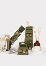 Load image into Gallery viewer, White Lily Reed Diffuser
