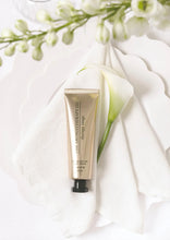 Load image into Gallery viewer, White Lily Hand Cream

