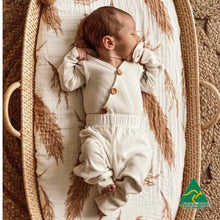 Load image into Gallery viewer, CMC &#39;Bubble&#39; Dummies Oatmeal: Size 1
