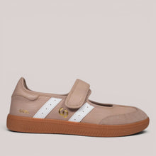 Load image into Gallery viewer, 2001 Parlay - Stucco/White - Goodsole
