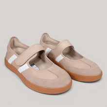 Load image into Gallery viewer, 2001 Parlay - Stucco/White - Goodsole
