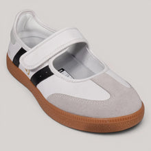 Load image into Gallery viewer, 2001 Parlay - White/Black - Goodsole
