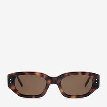 Load image into Gallery viewer, Luna Sunglasses - Brown Tort
