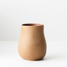 Load image into Gallery viewer, Sienna Vase
